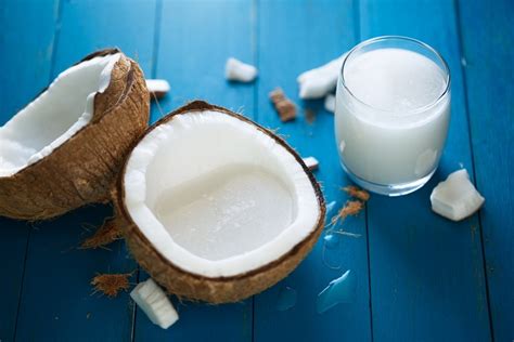 Enhance Your Beauty and Skin Health with the Power of Coconut Milk