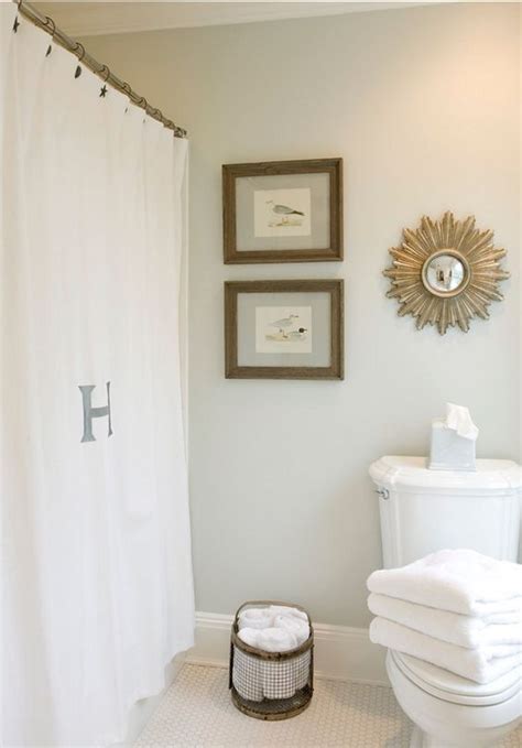 Enhancing Your Bathroom with Complementary Colors and Materials