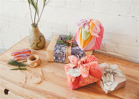 Environment-Friendly Concepts: Exploring Sustainable Alternatives for Wrapping Presents