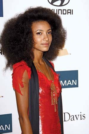 Esperanza Spalding: Early Life and Education