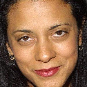 Examining Cynda Williams' Figure and Style