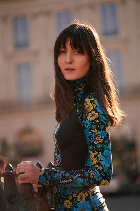 Examining Irina Lazareanu's Unique Style