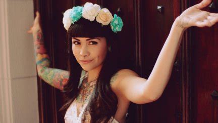 Exclusive Interview with Violetrose Suicide: Her Perspectives on Achievement and Popularity