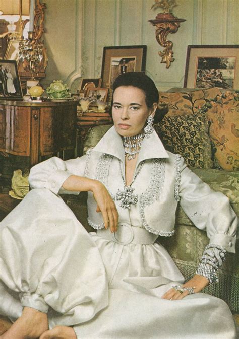 Exploring Ann Vanderbilt's Fashion Sense and Style