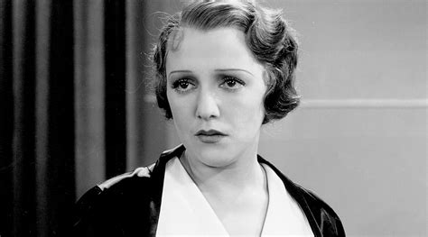 Exploring Bebe Daniels' Height and Physical Attributes