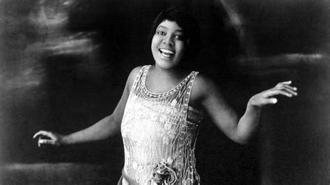 Exploring Bessie Smith's Career Achievements