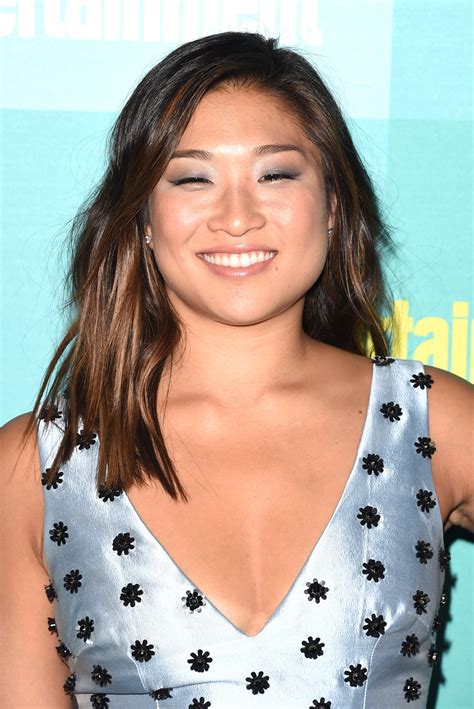 Exploring Jenna Ushkowitz's Wealth