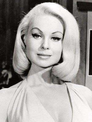 Exploring Joi Lansing's Physique and Stature