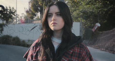 Exploring Kiiara's Distinctive Musical Aesthetic