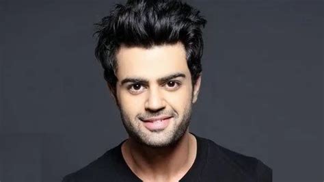 Exploring Manish Paul's Physical Attributes