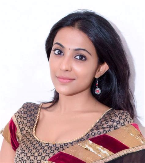 Exploring Parvathy Nair's Wealth and Achievement in the Bollywood Industry