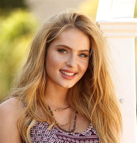 Exploring Saxon Sharbino's Physique