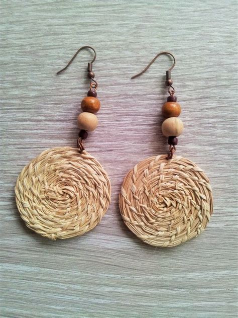 Exploring Sustainable Options: Choosing Eco-friendly Earrings