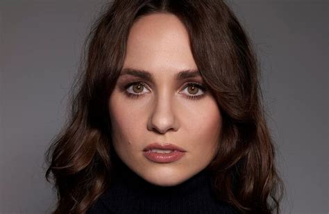 Exploring Tuppence Middleton's Distinctive Style