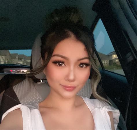 Exploring Vicki Li's Early Background and Origins