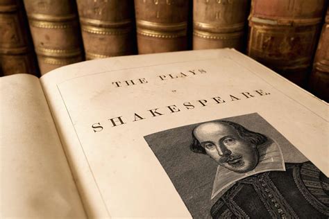 Exploring the Evolution of Theater: From Shakespearean Classics to Modern Dramas