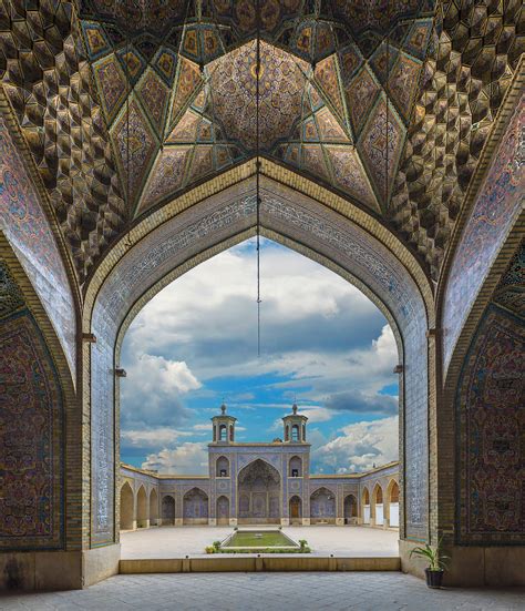 Exploring the Fascination of Mosque Architecture