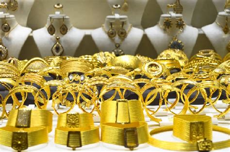 Exploring the Intricacies of the Illicit Global Gold Trade