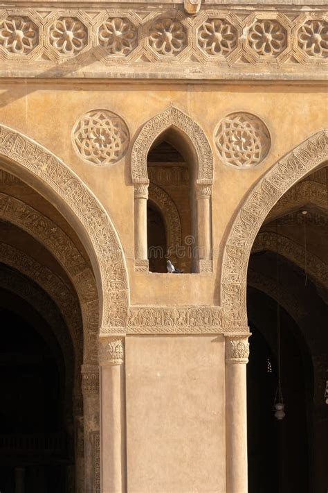 Exploring the Meaning of Decorative Elements in Mosques