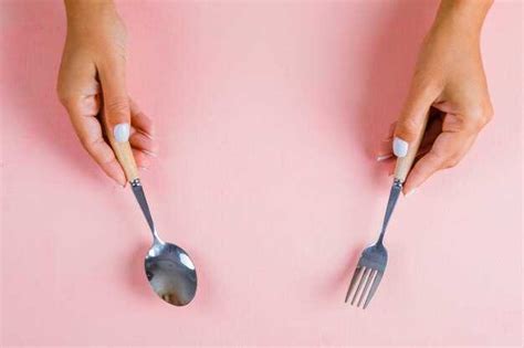 Exploring the Psychological Significance of Spoon and Fork Dream Symbolism