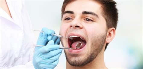 Exploring the Role of Oral Health in Dreams of Tooth Fragmentation