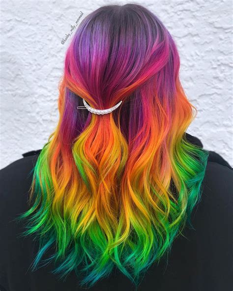 Express Yourself: The Power of Vibrantly Colored Hair