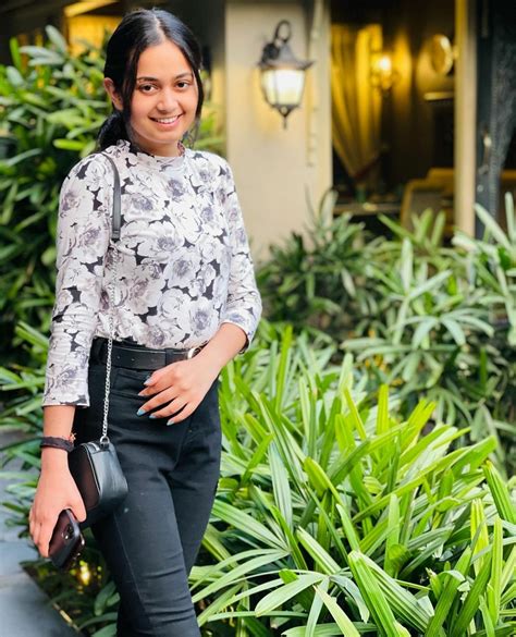 Fashion and Style: Tanvi Sharma's Distinctive Appearance