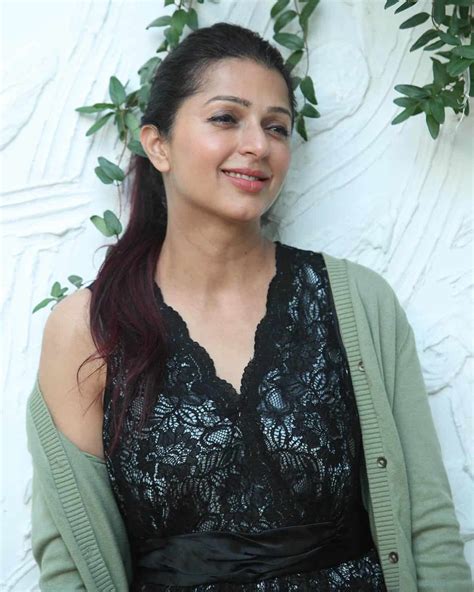 Figure of Bhumika Chawla