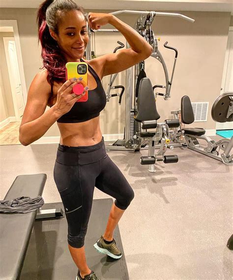 Figuring Out Aarielle Alexis: Body Measurements Revealed