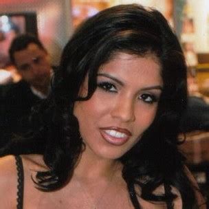 Find out the net worth of Alexis Amore