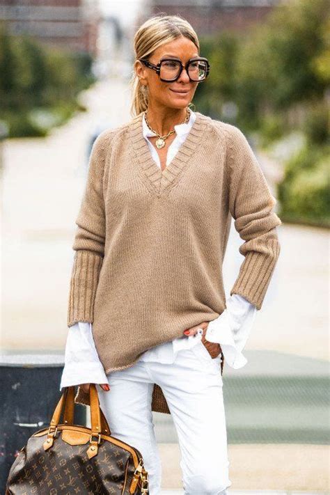 From Casual to Chic: Styling Ideas for Rocking a Snow-White Pullover