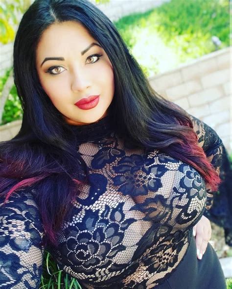 From Fan to Internet Sensation: Ivy Doomkitty's Journey to Fame