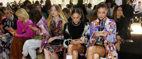 Front Row Access: How to Secure Prime Seating at Fashion Shows