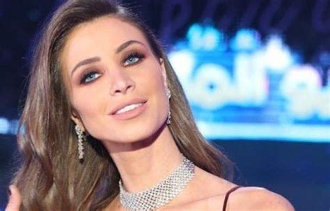 Get details on Annabella Hilal's body measurements