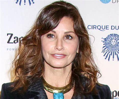 Gina Gershon: Early Life and Education