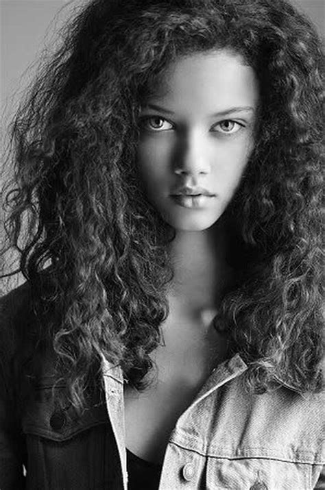 Global Recognition: Marina Nery's Impact Around the World