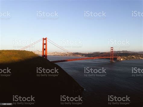 Golden Gate Bridge: An Iconic Marvel Spanning the Pacific