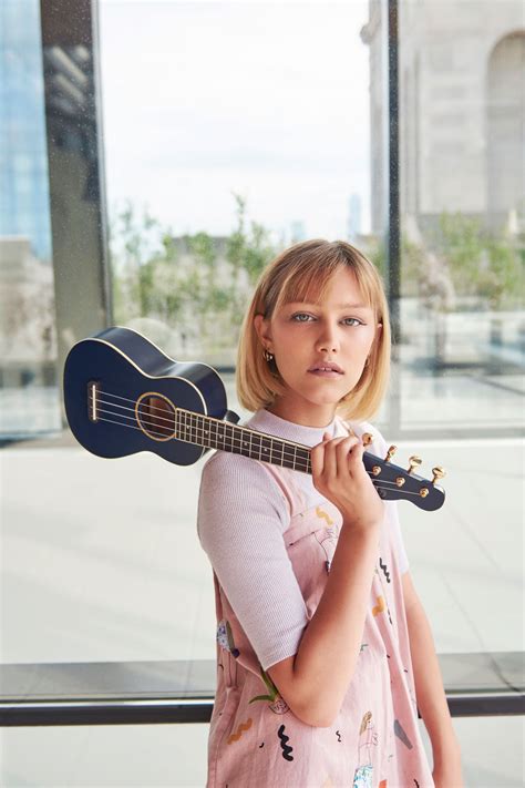 Grace Vanderwaal's Unique Style and Sound