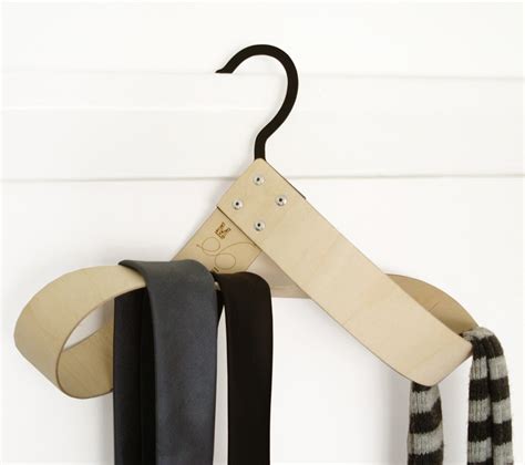 Hanging Accessories: Ties, Scarves, and Belts