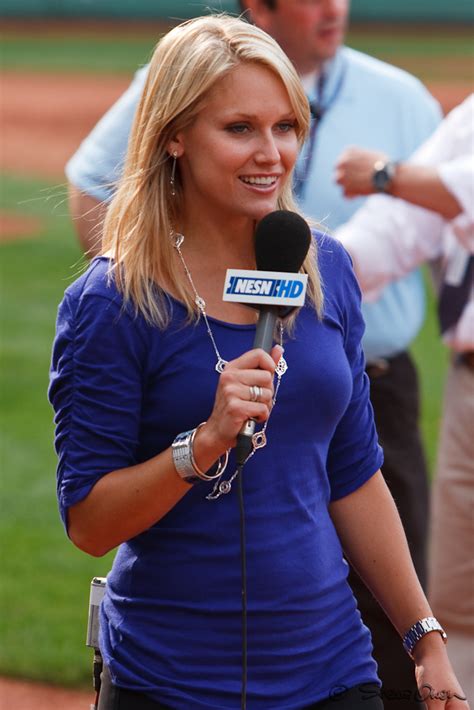 Heidi Watney: An Emerging Luminary in the Field of Sports Reporting