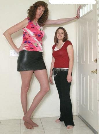 Height: How Tall is Black Kat?