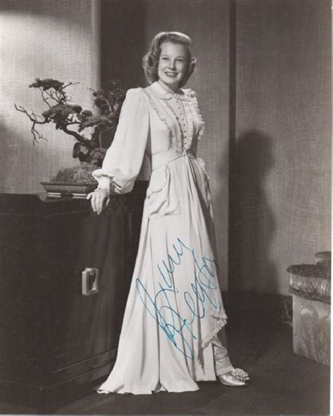 Highlighting June Allyson's achievements in the industry