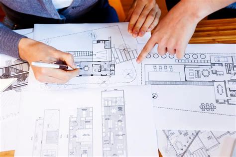 Hiring an Architect and Contractor: Designing and Building Your Ideal Home