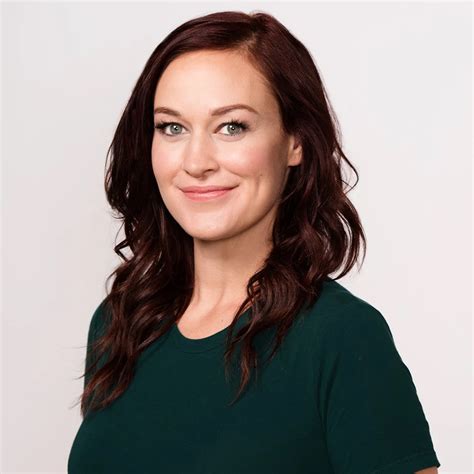 How Mamrie Hart Constructed her Social Media Kingdom