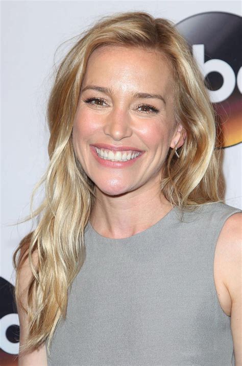 How did the filming of the Piper Perabo take place? How did the director of filming of the Piper Perabo easy to take up Polich Films take place. 