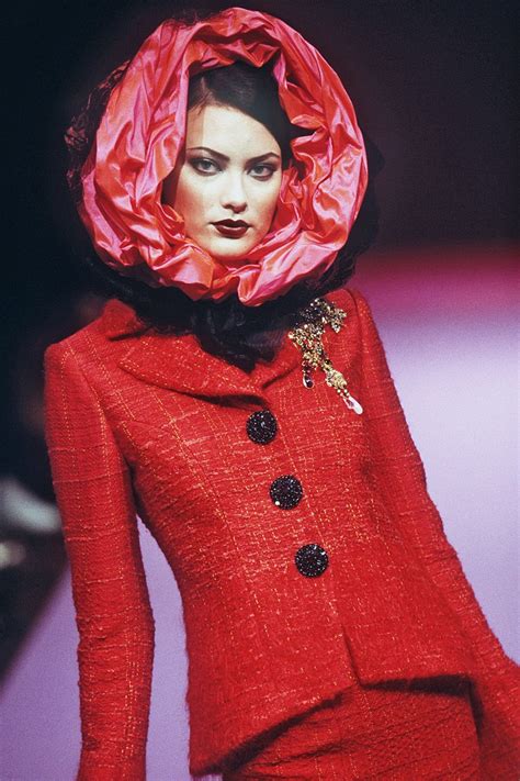 Impact of Shalom Harlow in the fashion industry