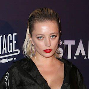 Insight into Caroline Vreeland's Personal Life: Relationships and Family