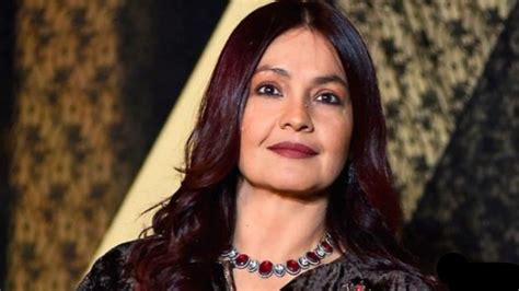 Insight into Pooja Bhatt's Age and Early Days