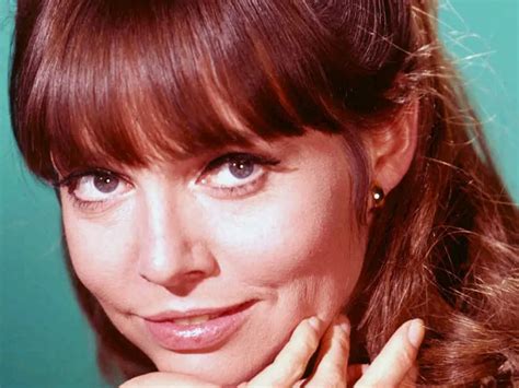 Insights into Barbara Feldon's Personal Life and Relationships