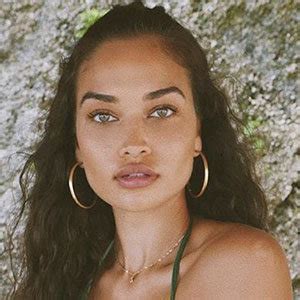 Insights into Shanina's Private Life